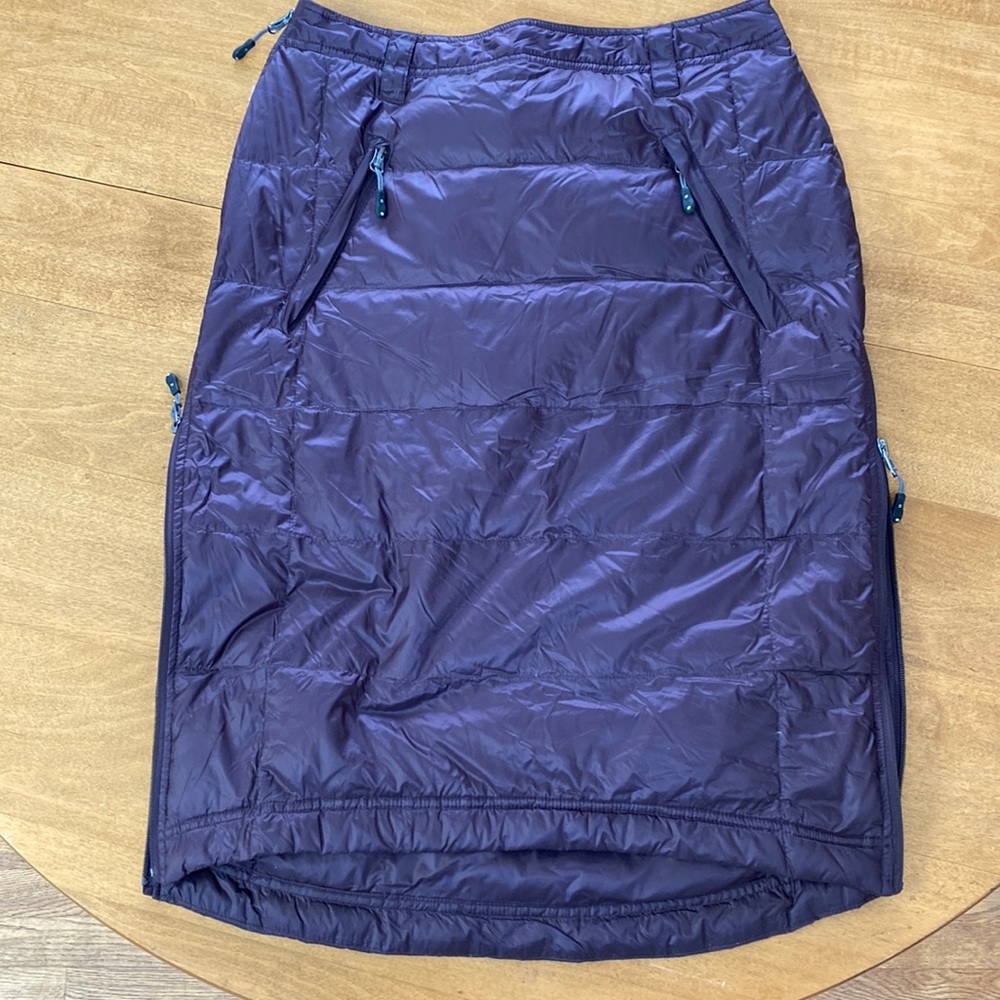 32 Degrees Down skirt